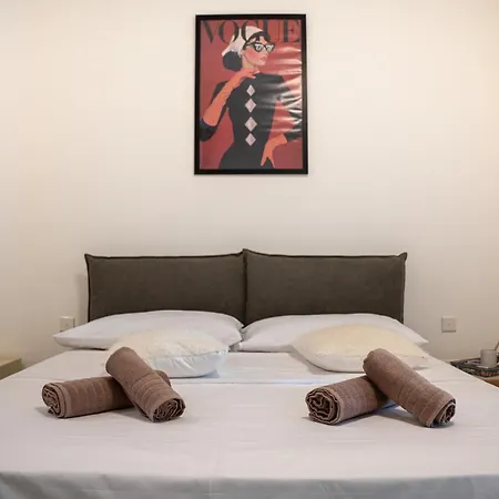 The Valley Collection - B11