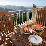 The Valley Collection - B11 Apartment *
